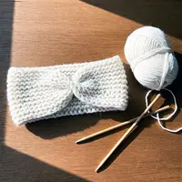 Tricot et bandeau en laine &copy; Floriane Bauer