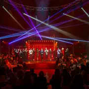 Les Lyonnais Font Leur Cirque