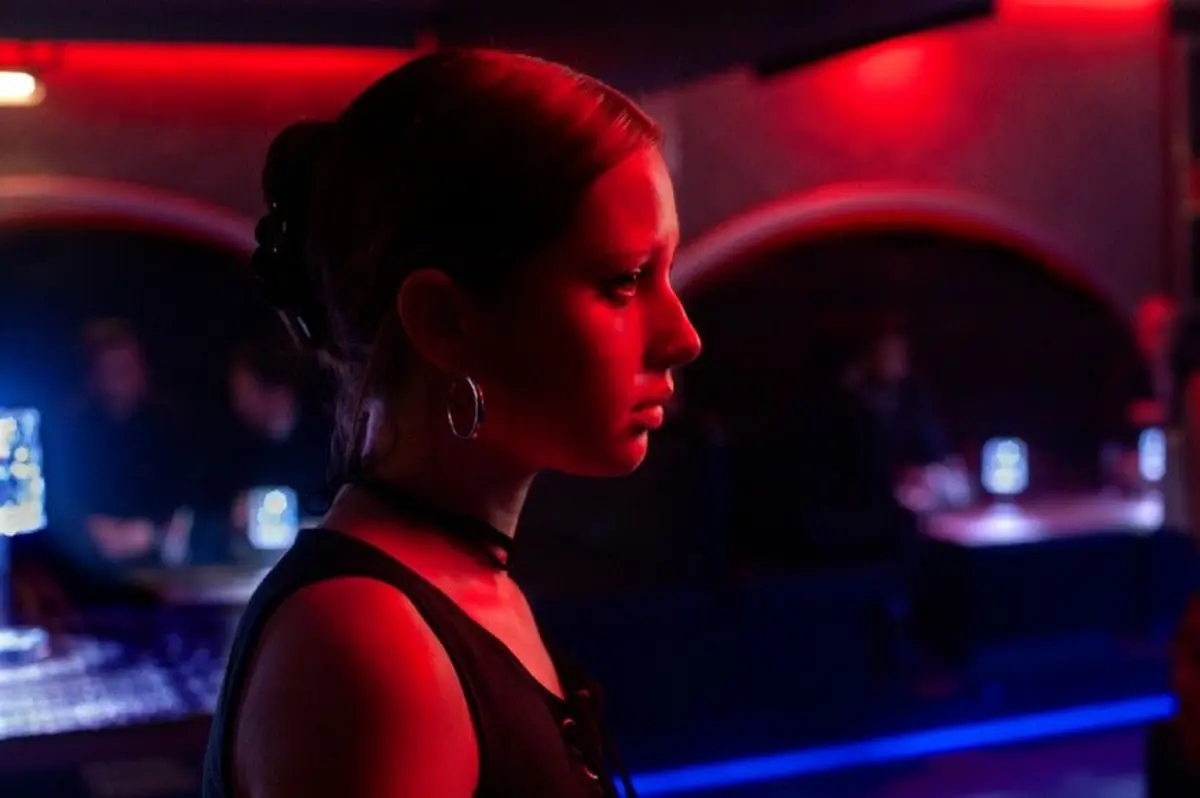 « LES FILLES DU CIEL », un film de Bérangère McNeese