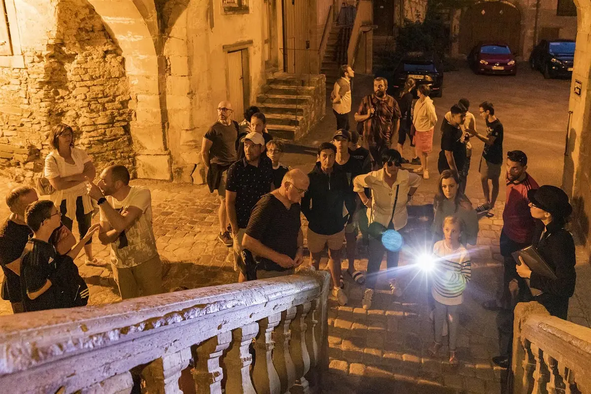Ronde du veilleur de nuit sur le site castral de Lorentzen