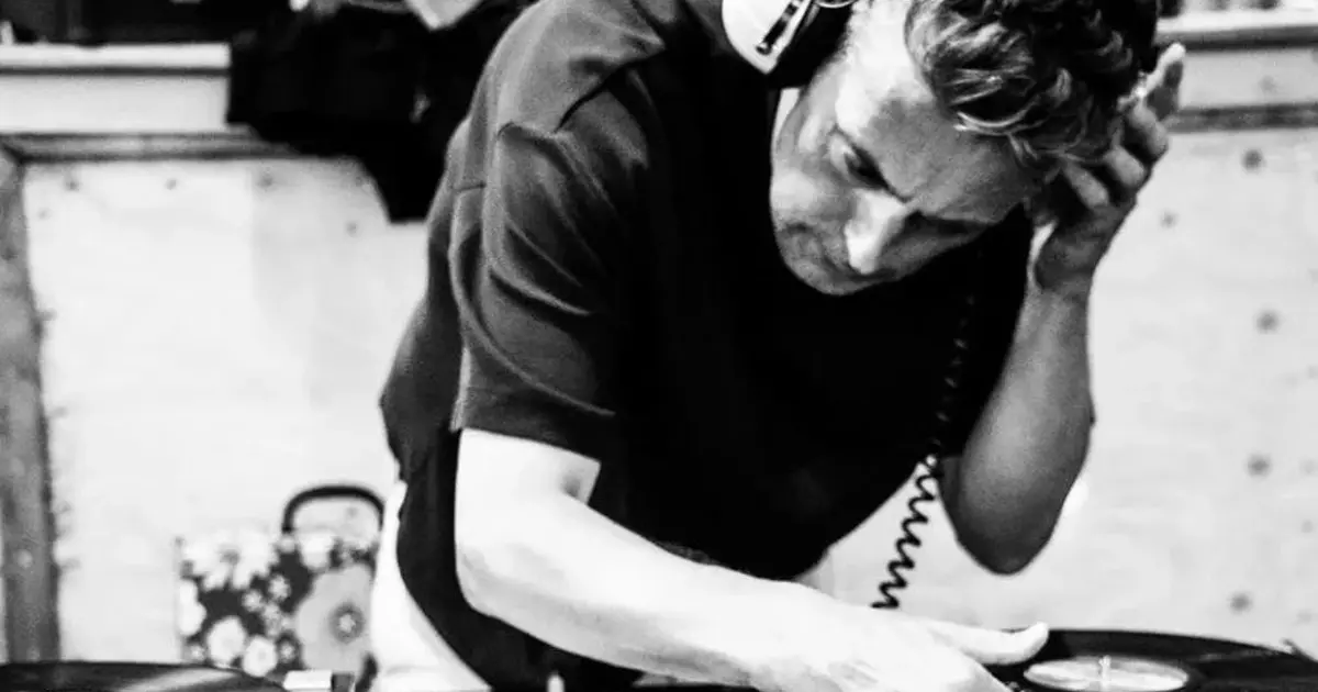 N'zeng -Dj set-