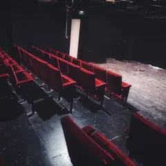 Théâtre Les Platanes  – 3T Avignon