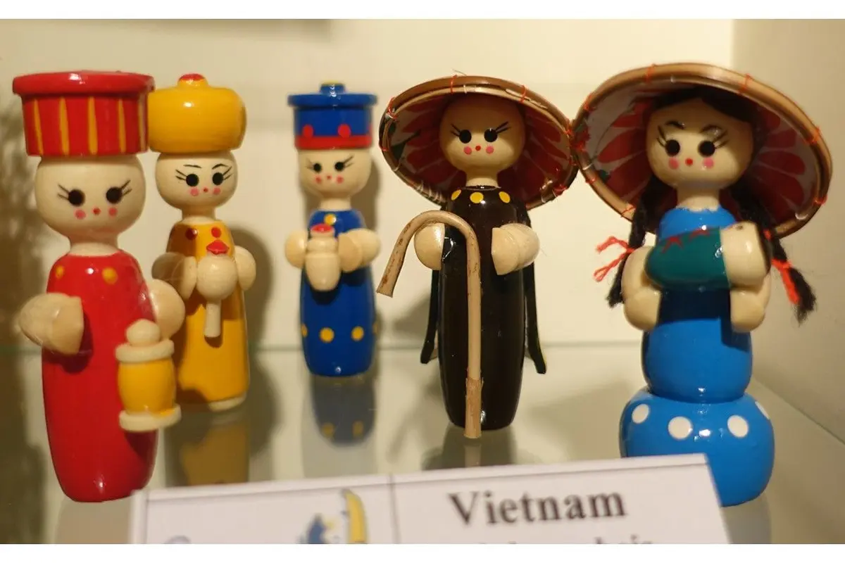 Exposition de crèches d'Asie