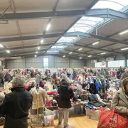 Bourse aux vêtements & jouets