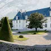 Marché aux fleurs au château de Sassenage