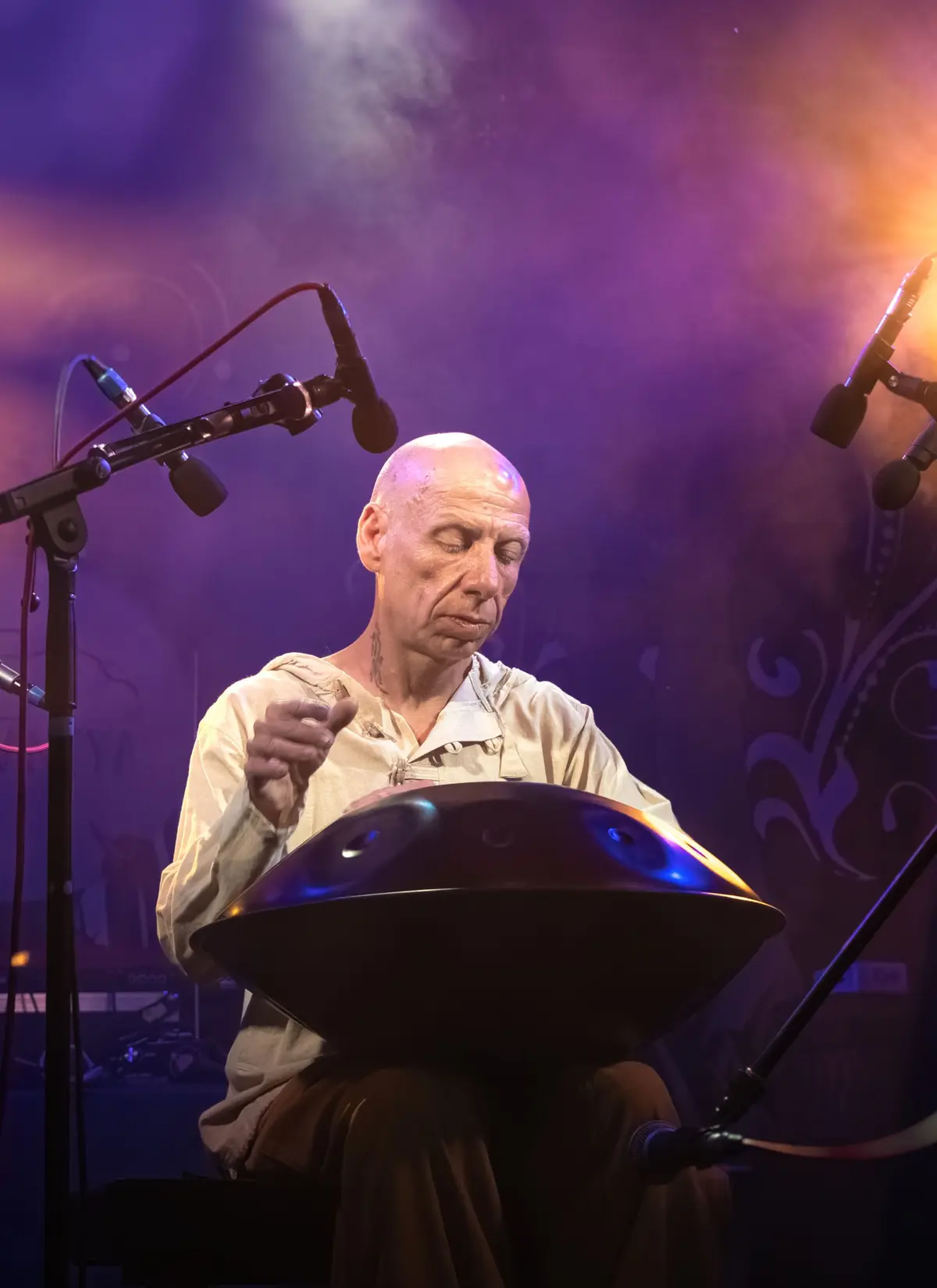 Les Mains qui Dansent