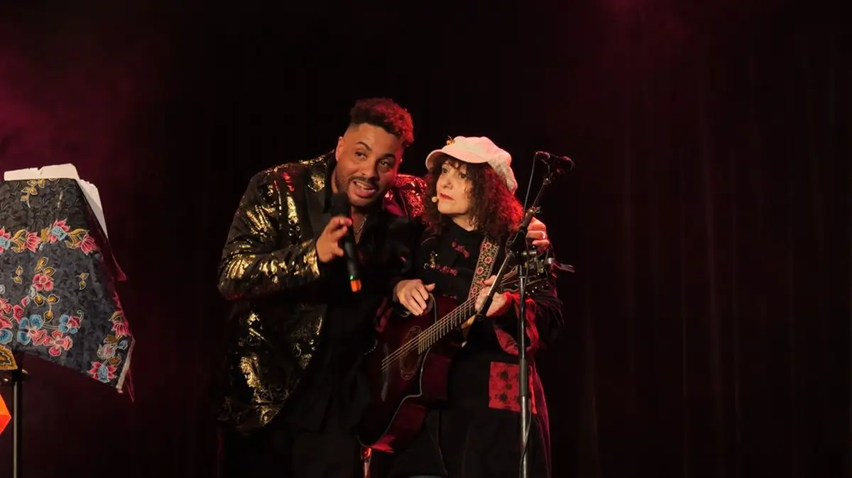 Jann Halexander & Charlotte Grenat 'Les gens qu'on aime' 