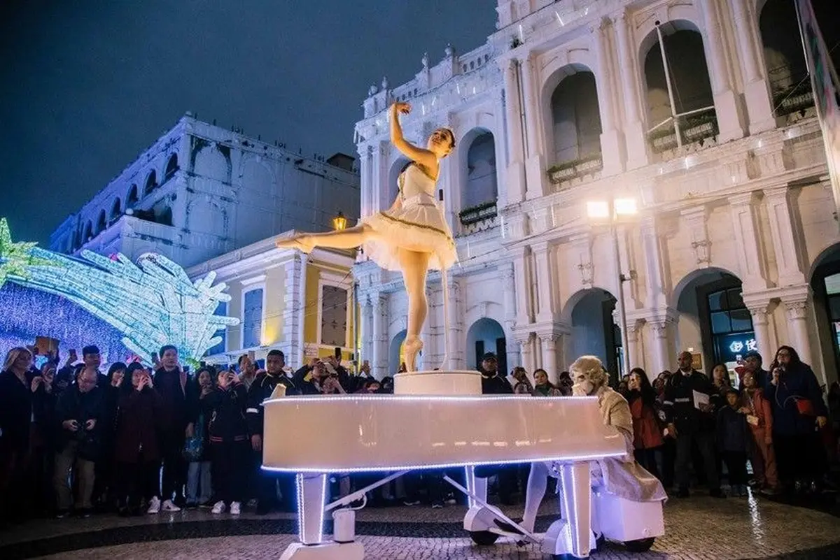 Bercy Village célèbre la magie de Noël
