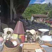 Vide-greniers IZIEU chaque premier dimanche du mois de mars à octobre