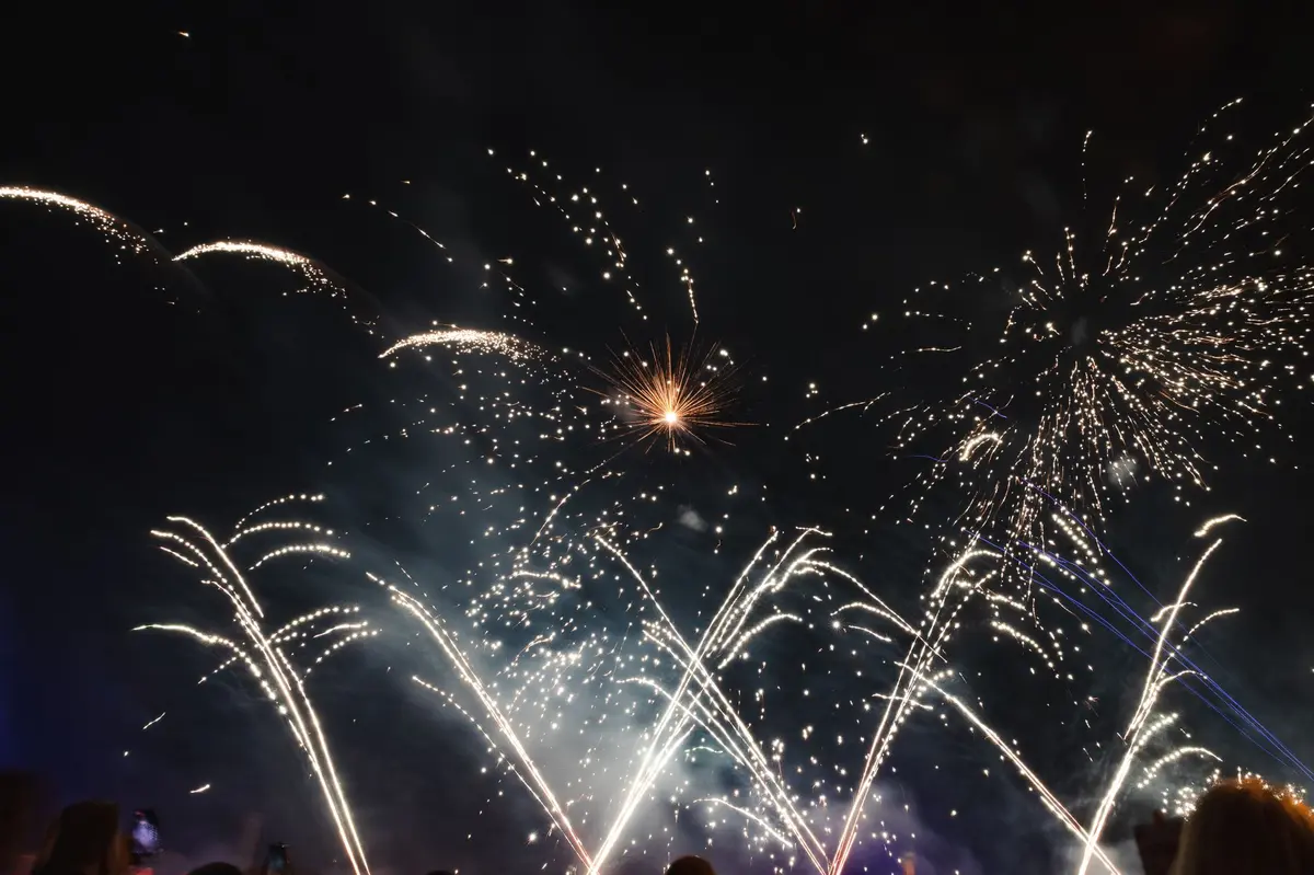 Soirée DJ  et Feux d'artifices 