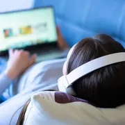 Les loisirs numériques : entre plaisir et danger pour la santé