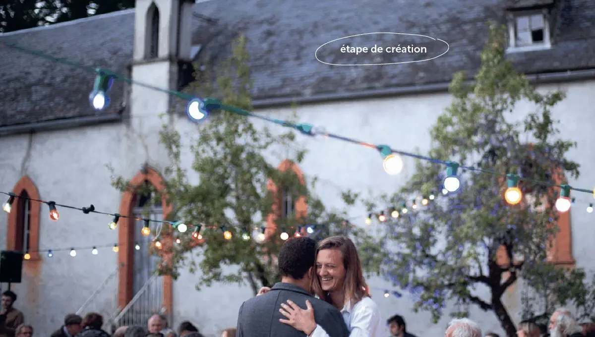 De la soupe à la noce  par la compagnie Les Moitiés sont des Tiers