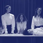 Un désir en jupes noires