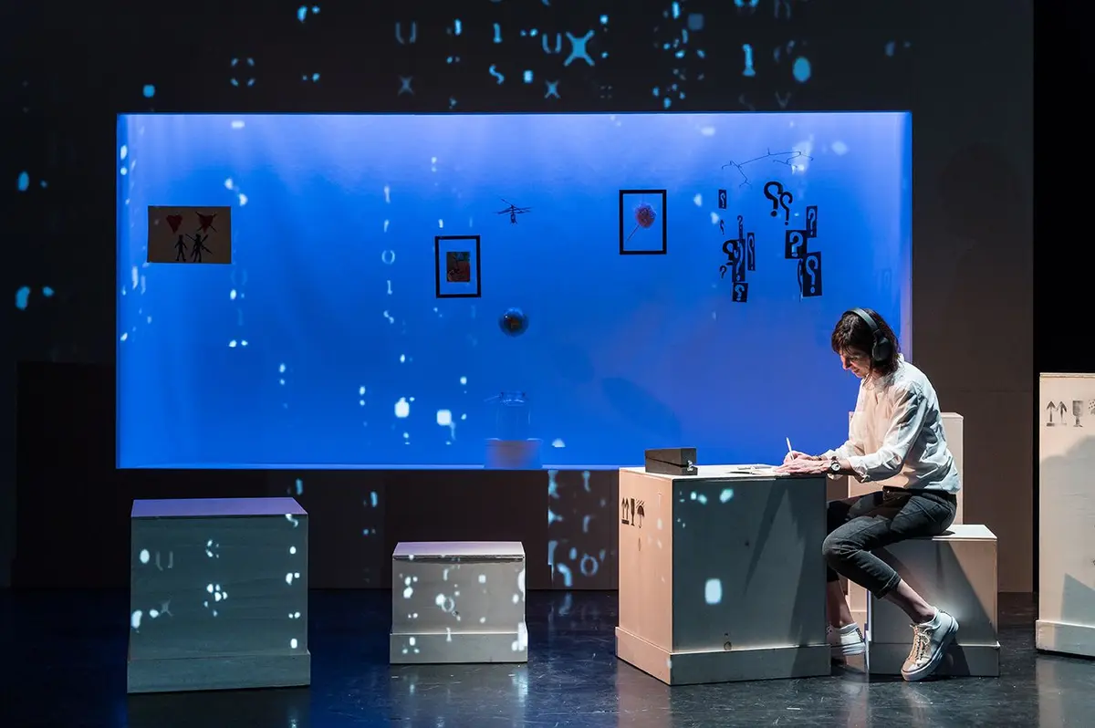 La Puce et l'Oreille