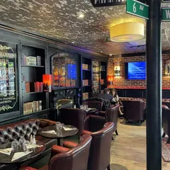 Park Avenue Restaurant