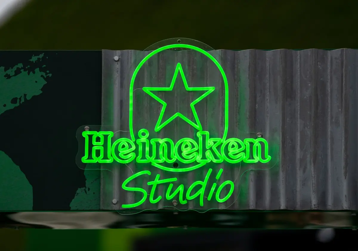 Paris accueille le Heineken Studio Truck !