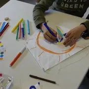 Confection d'un cerf-volant