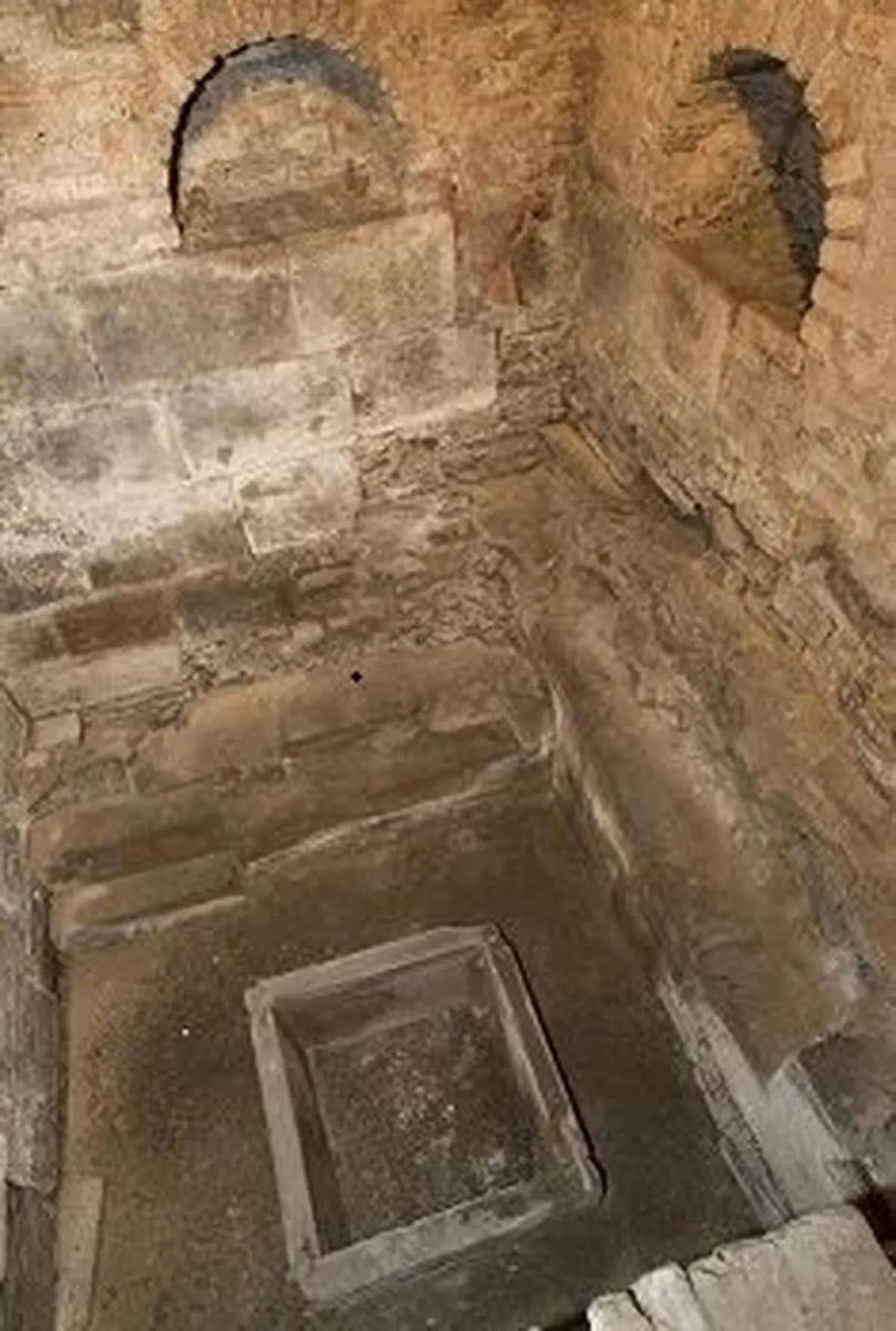 Visite guidée: Le mikvé médiéval