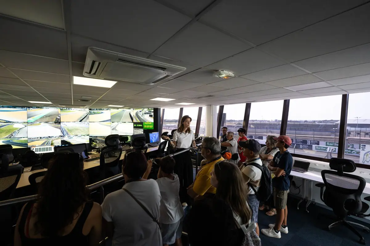 Visite Guidée du Circuit des 24 Heures du Mans 