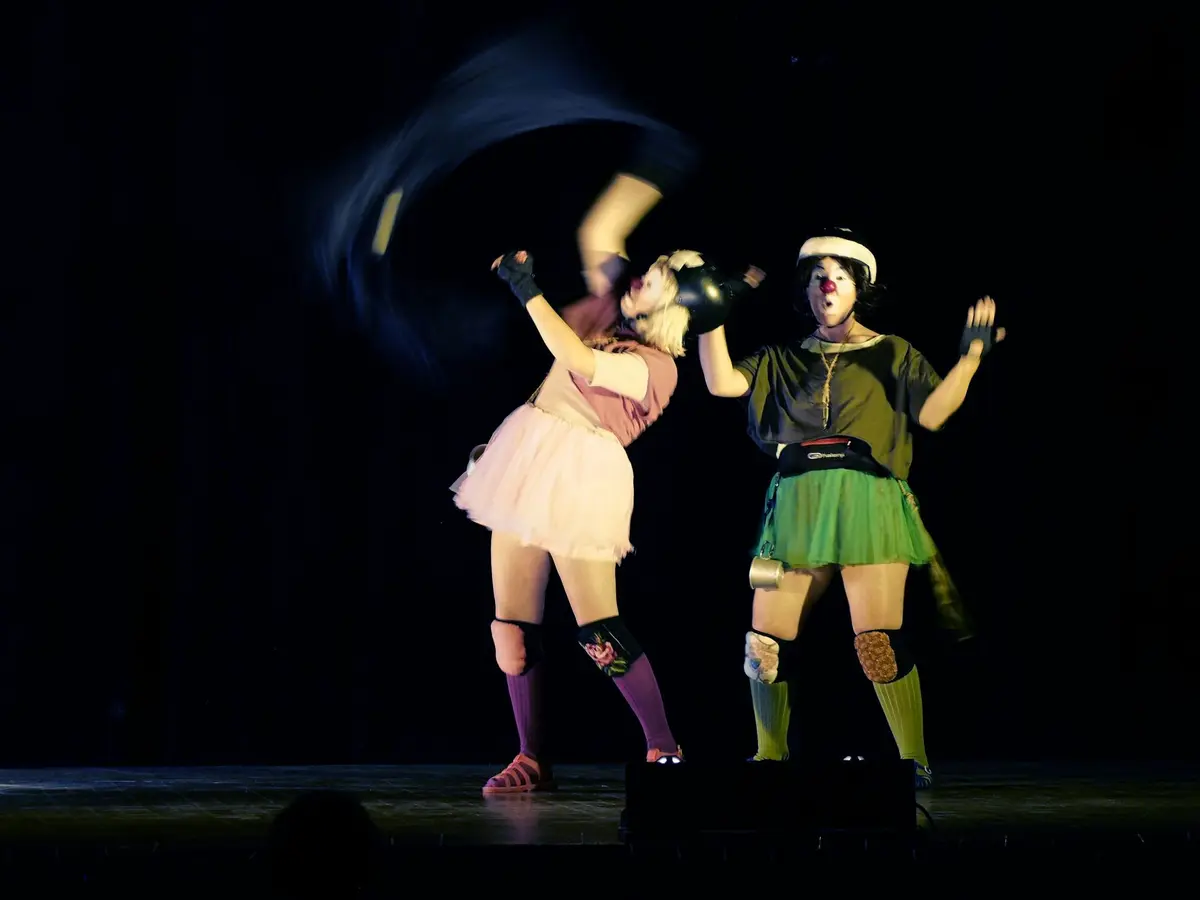 À L’Heure du Goûter « Les Sœurs Frakassos »
