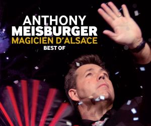 Anthony Meisburger Magicien d\'Alsace sur la scène du RiveRhin à Village-Neuf
