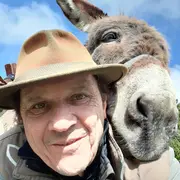 Balade au crépuscule #3 avec le conteur Gilles Lemaire et son âne