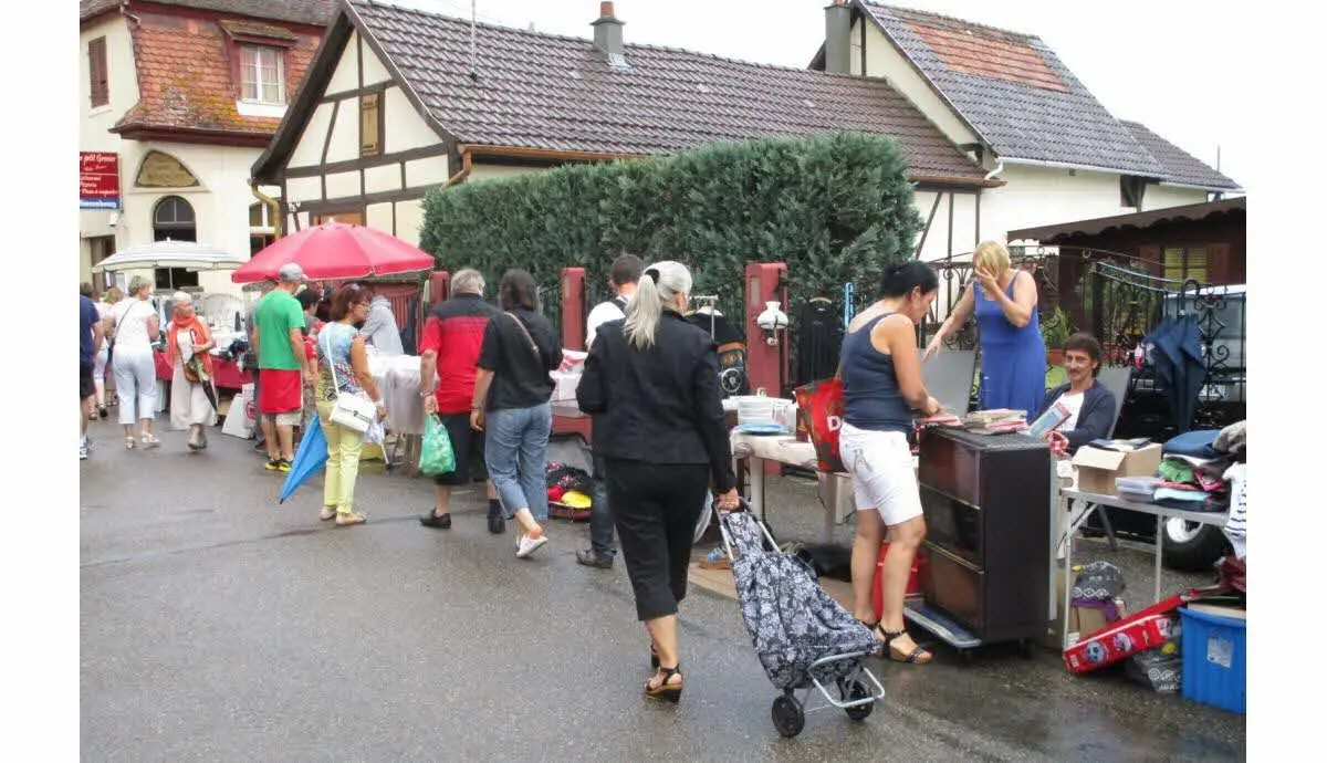 23ème marché aux Puces de SERMERSHEIM