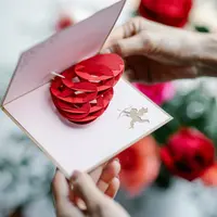 Création d’une carte pop-up &copy; pexels michelle leman