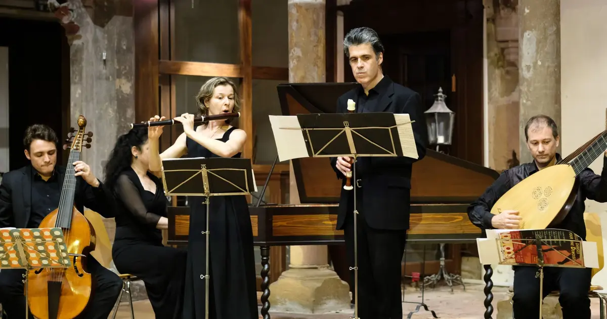 Belles Danses pour une Demoiselle / Le Masque