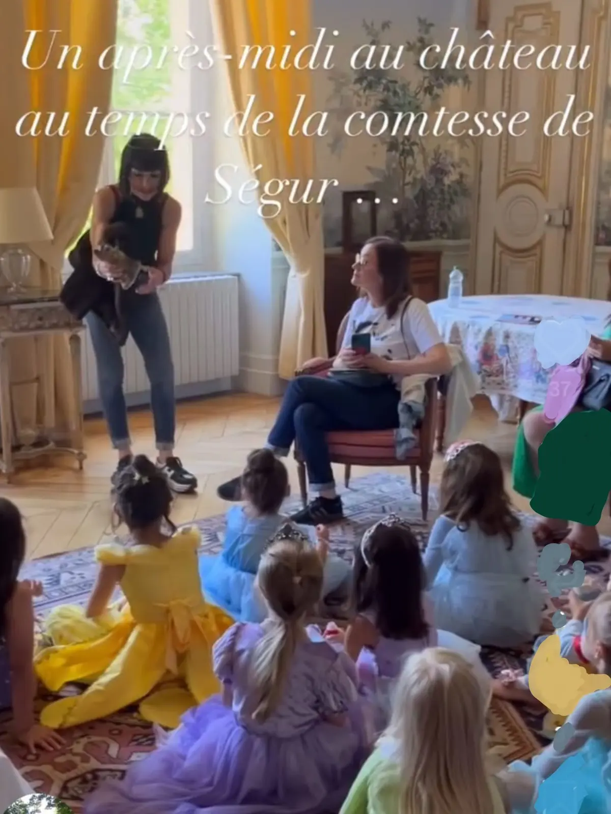 Goûter enchanté au chhâteau : petites filles modèles