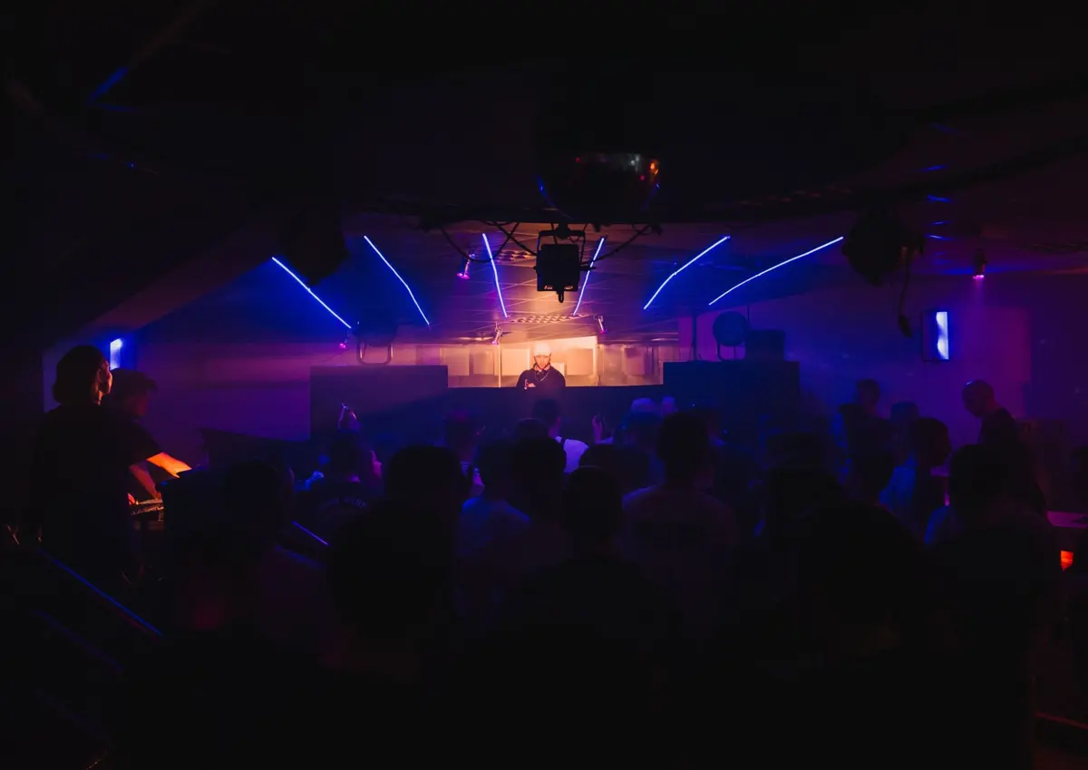 Identité(s) - Soirée Dj Eclipse Evènements