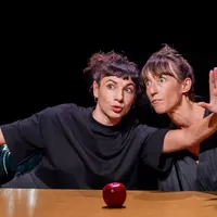 La pomme empoisonnée &copy; Pierre Exsteen