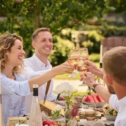 Soirée de la fête nationale du restaurant Amitié