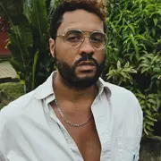 Jann Halexander - Coeur canari