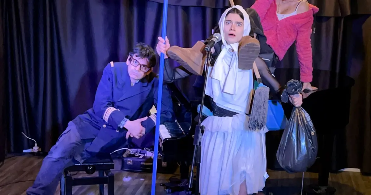 Le Cabaret singulier (théâtre musical pour 3 personnages)