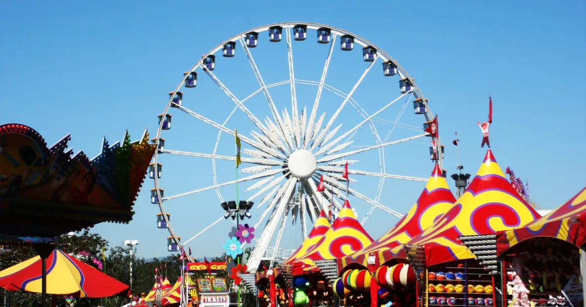 Venez découvrir les manèges de la Fête foraine de Colmar !