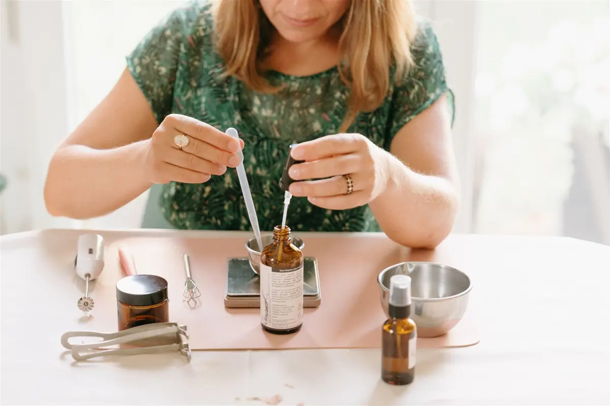 Le soin précieux, créer votre crème pour le visage sur mesure