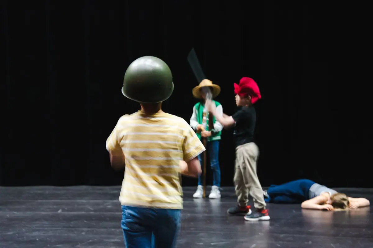 À vous la scène ! –  Stage théâtre  [7 - 11 ans]