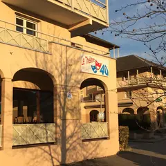 Le Théâtre 40