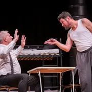 Théâtre Le Tourniquet comédie de Victor Lanoux