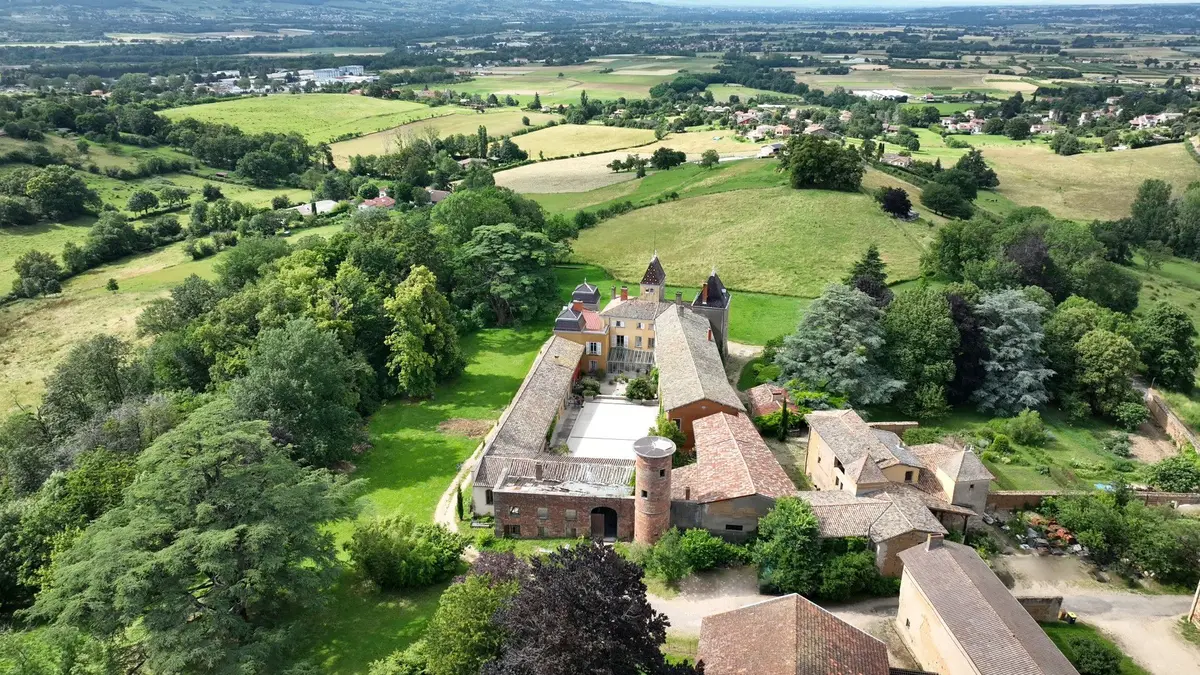 Visite Patrimoniale du Château de Machy : Une Immersion dans l'Histoire