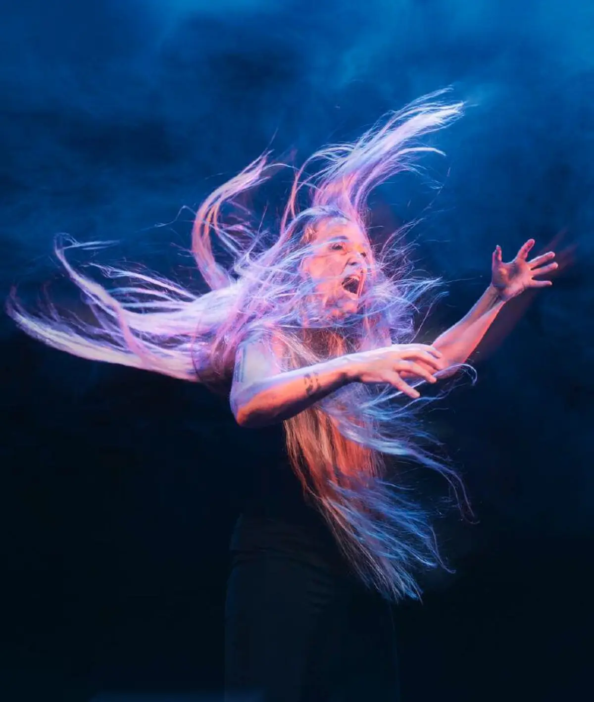 Née le 8 mars 1977 | Récit | 15 ans +