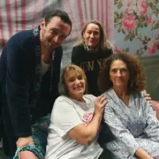 Théâtre : Crise de mères