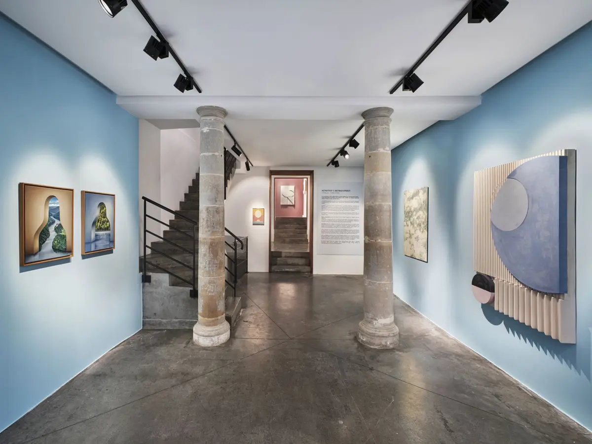 Sensitive Cartographies