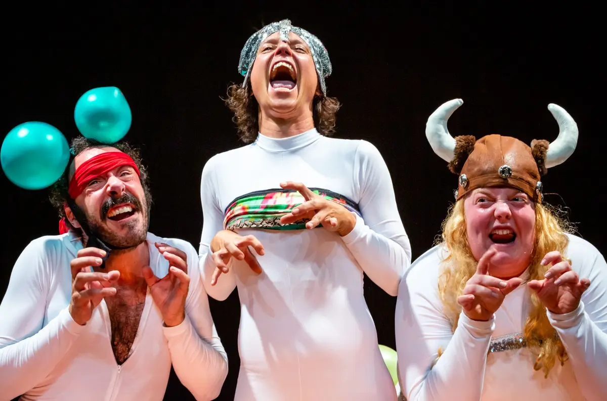 Festival Compli'cité - Much too much