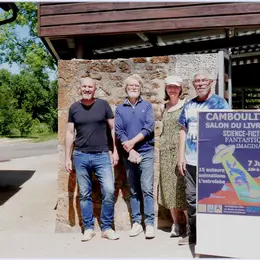 Salon du livre a Camboulit