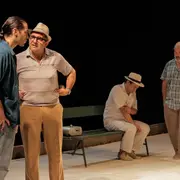 Les pieds tanqués, quand les mémoires s’entrechoquent de Philippe Chuyen