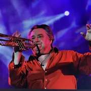 Jean-Claude BORELLY et sa trompette d'Or.