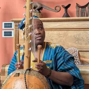 La Sorcière Orange : conte africain, musique, chants et danses 