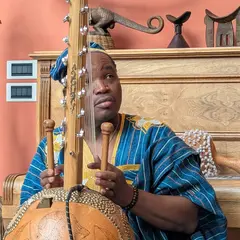 La Sorcière Orange : conte africain, musique, chants et danses 